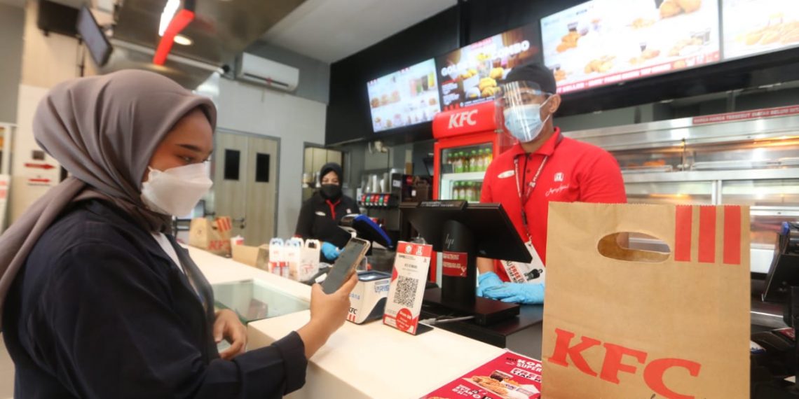 Genjot Transaksi Non Tunai Bank Mandiri Tebar Promo Di Gerai Kfc Dan