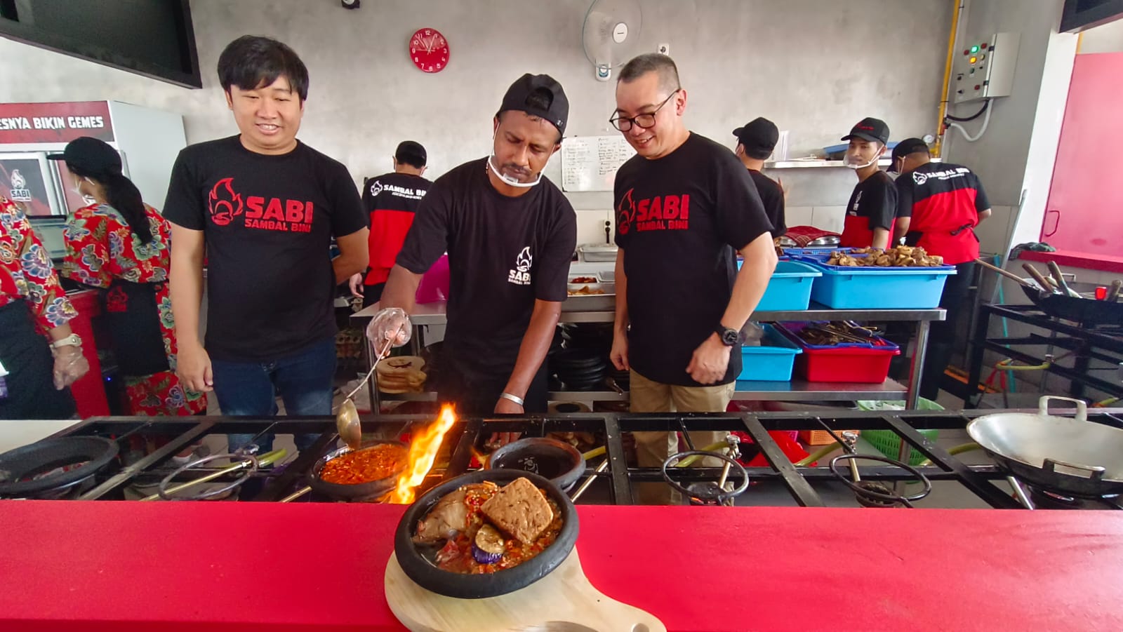 Sensasi Pedas Masakan Rumahan Tersaji di Resto Sambal Bini