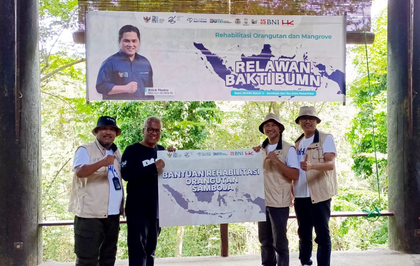 BNI Antarkan Relawan Bakti BUMN Batch V ke Samboja dan IKN, Rehabilitasi Orangutan dan Mangrove