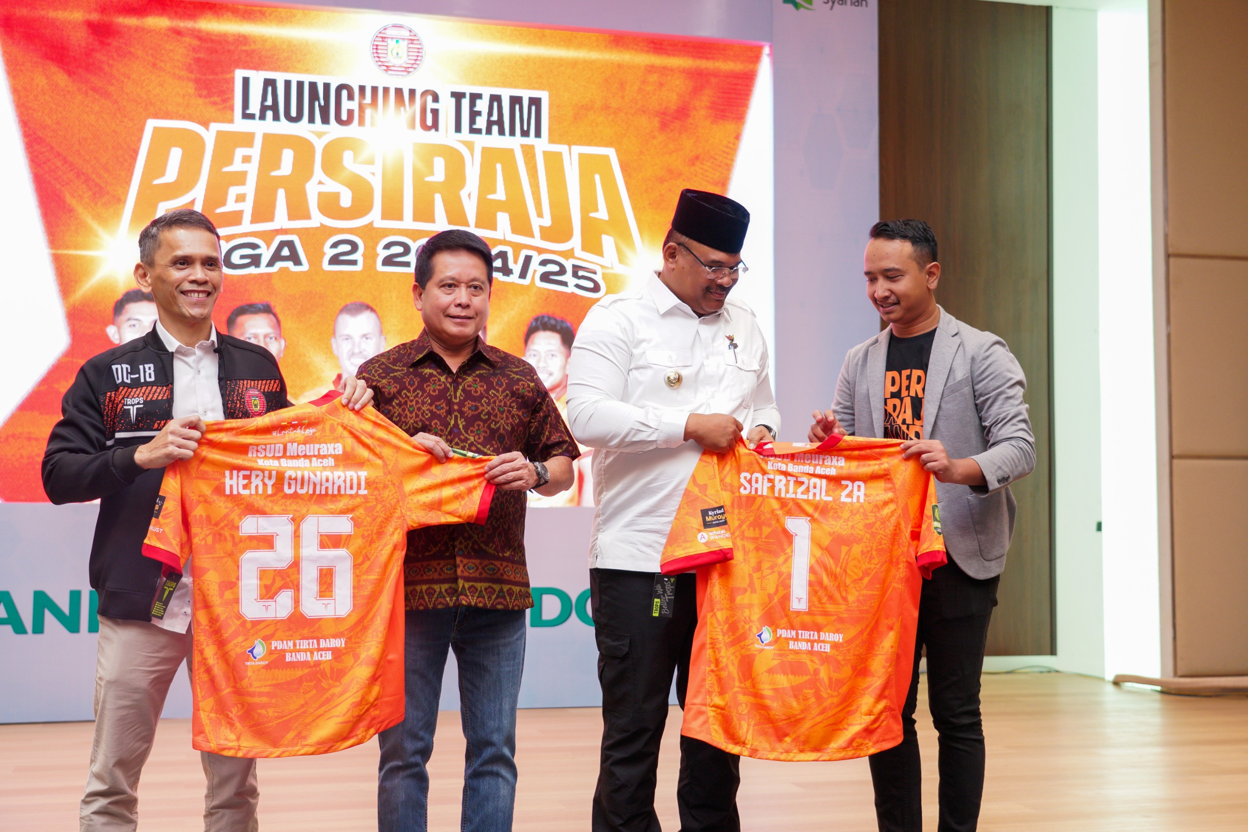 Serahkan Jersey dan Launching Tim Persiraja Musim 2024