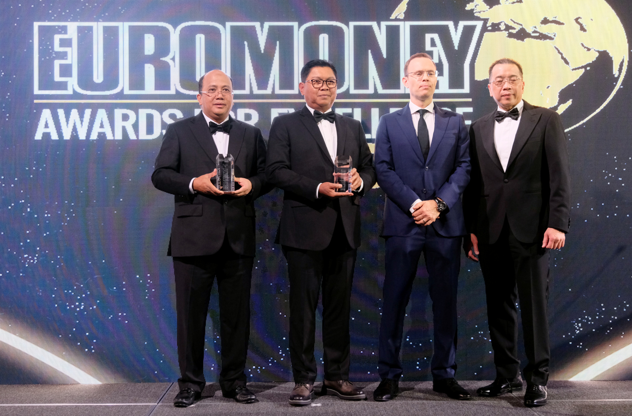 Jadi Paling Baik, Bank Mandiri Sabet Dua Penghargaan Euromoney Award for Excellence 2024