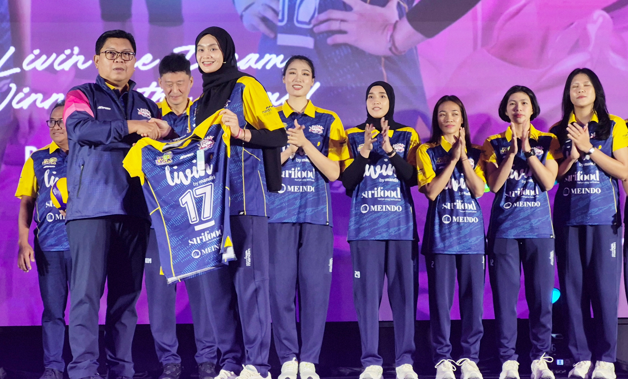 Siap Berlaga, Bank Mandiri Kenalkan Jakarta Livin’ Mandiri Proliga 2025 Putri