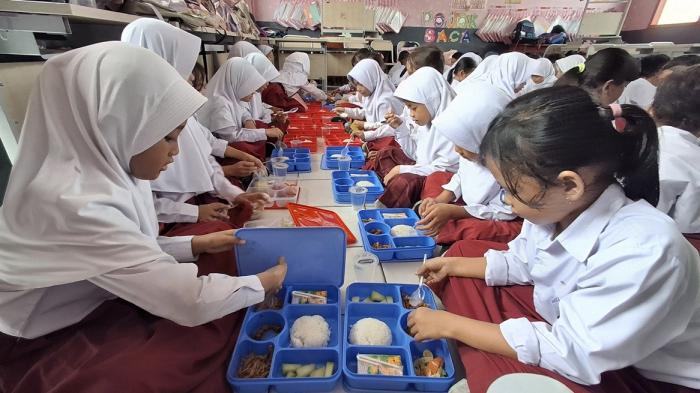 Biaya Makan Bergizi Gratis Rp10.000 per Porsi Dinilai Terlalu Kecil