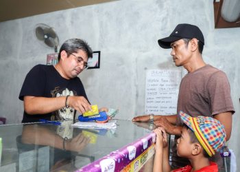 Kisah Agen BRILink Pemilik Toko Ponsel yang Omzetnya Capai Rp2 M/Bulan