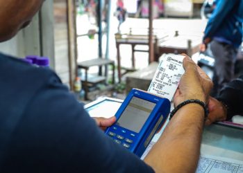 Kisah Agen BRILink Pemilik Toko Ponsel yang Omzetnya Capai Rp2 M/Bulan