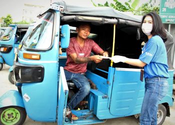 Jamkrindo Bagikan Ribuan Masker