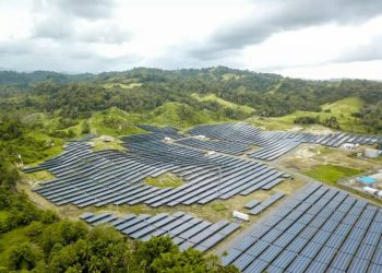 Panel Surya Terbesar di Indonesia Ini Mampu Salurkan Listrik 15 MW per Hari