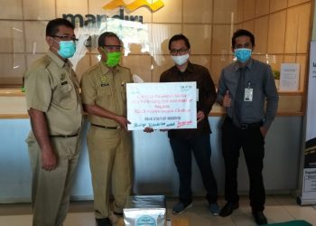 Mandiri Syariah Area Cirebon Serahkan Bantuan APD dan Masker kepada RS Mitra dan Rujukan Covid-19