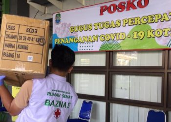 BAZNAS Salurkan Bantuan APD ke Gugus Tugas Percepatan Penanganan Covid-19 Kota Bekasi