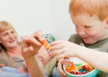 Bangun Komunikasi Cinta Keluarga melalui Momen Kreatif #DiRumahAja dengan Cemilan yang Kaya Imajinasi