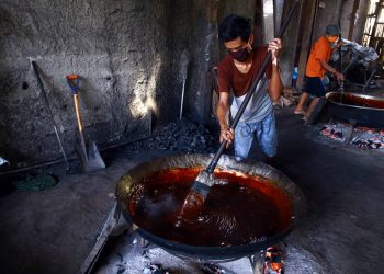 Penjualan Dodol Betawi Turun Drastis