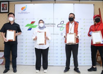 Telkomsel Bantu Alat Kesehatan dan Bansos Rp. 25 Milliar