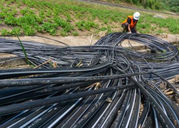 Terapkan Protokol Kesehatan XL Axiata Terus Lanjutkan Fiberisasi