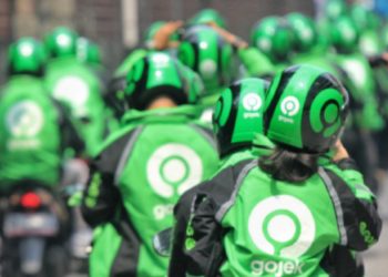 Hari Ini Ojek Online Diizinkan Bawa Penumpang