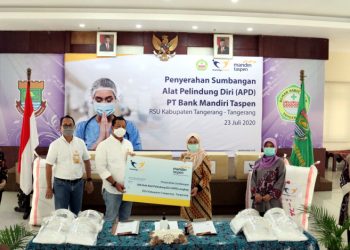 Bank Mantap Donasikan APD ke RSU Kab. Tangerang