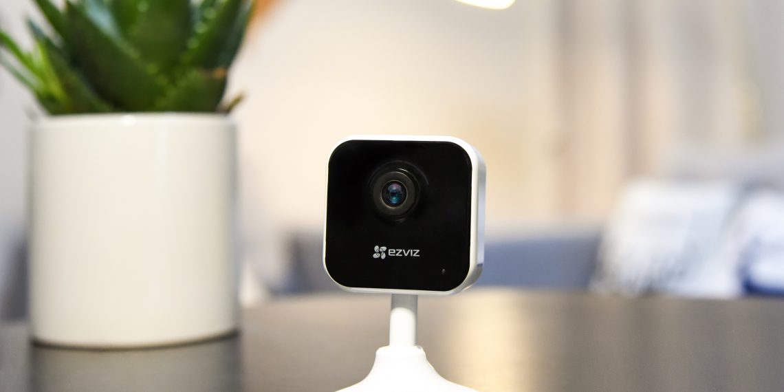 EZVIZ Perkenalkan Indoor Smart Camera & Outdoor Smart Camera Kombinasi Optimal Pengawasan Smart Home