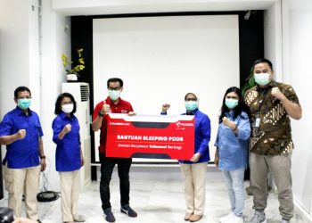 Donasi THR Karyawan Telkomsel Berupa Bantuan Sleeping Pods