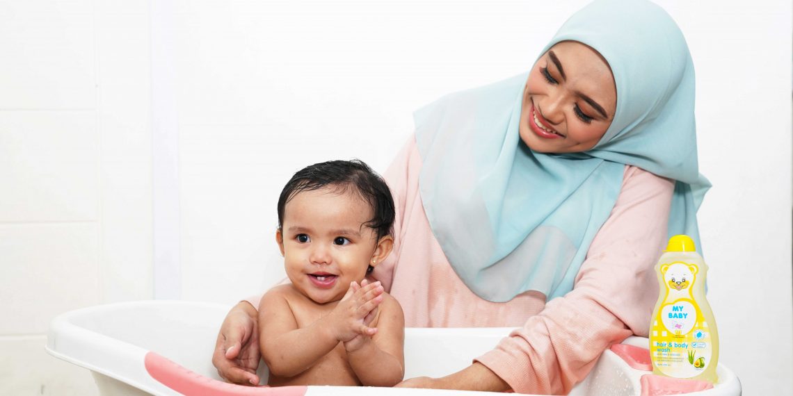 Adaptasi di Era New Normal, MY BABY Hair & Body Wash Ajak Ibu Nikmati #MandiBebasWorry Bersama si Kecil