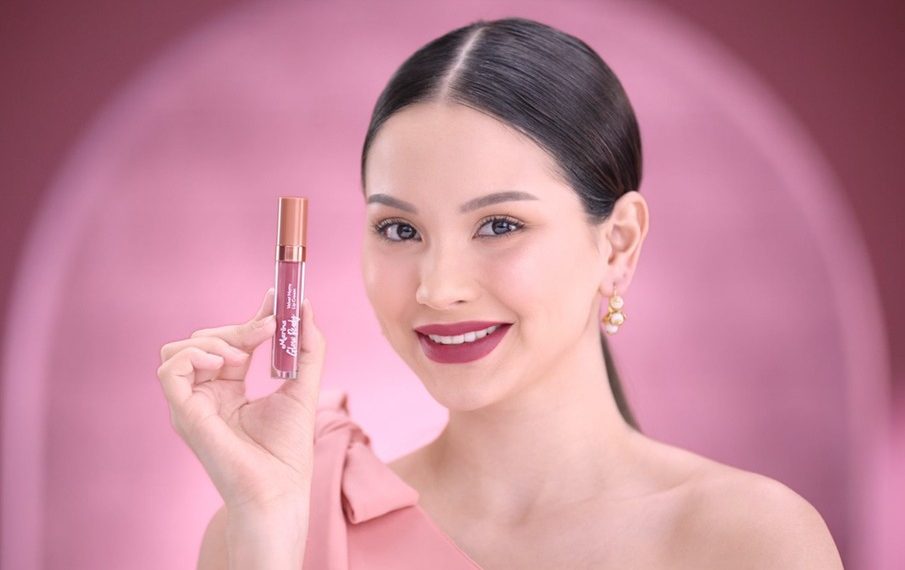 Penggunaan Makeup di Masa New Normal Bahkan Saat Work from Home Tetap  Penting, Marina Luncurkan Makeup Alami, Halal dan Bebas Paraben Marina  “Glow Ready”