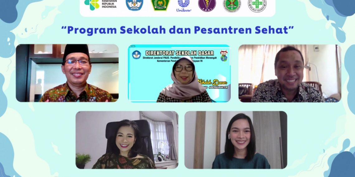 Unilever Indonesia Tanamkan Kebiasaan Bersih dan Sehat kepada 10 Juta Anak melalui “Program Sekolah dan Pesantren Sehat”