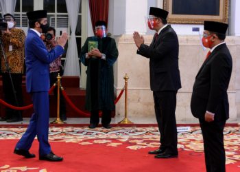 Pengucapan Sumpah Anggota Dewan Komisioner LPS