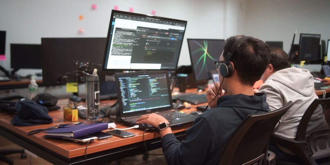 Indonesia Kekurangan Talenta Digital, Berikut Strategi Perusahaan dalam Mencari dan Merekrut Tenaga IT Terbaik