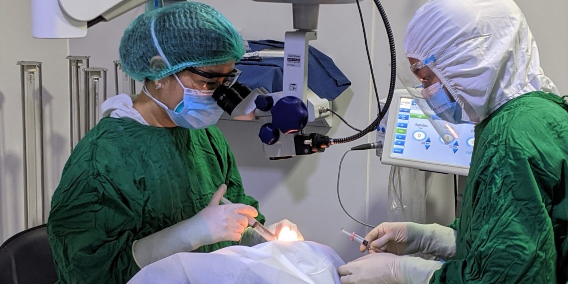 JEC-Orbita @Makassar Lanjutkan Aktivitas Rutin Bakti Katarak Gratis