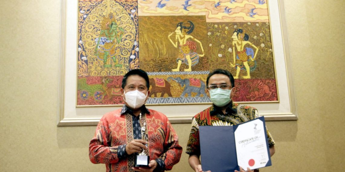 Penghargaan Perusahaan Terbaik untuk Bekerja