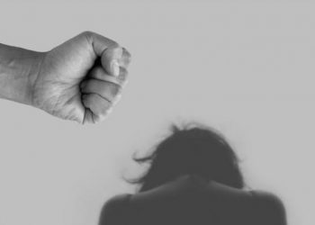 Kasus Kekerasan Rumah Tangga di AS Meroket Sejak Covid-19