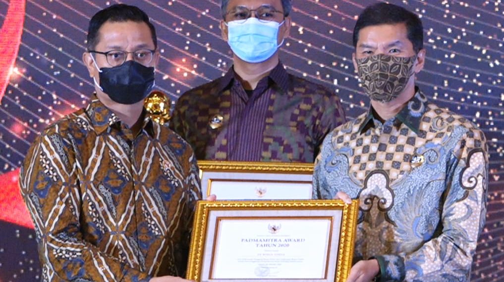 Wings Group Indonesia Raih Padmamitra Award 2020 Kategori Penanganan Covid-19