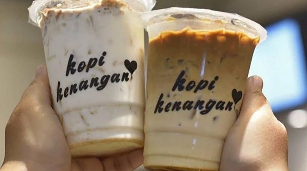 Kopi Kenangan: Gerai Kopi Susu Kekinian Pertama Raih Sertifikasi Halal