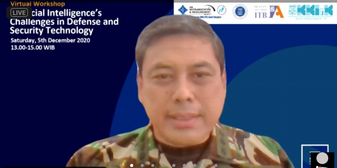 Perwira TNI AU Paparkan 14 Implementasi AI di Bidang Pertahanan
