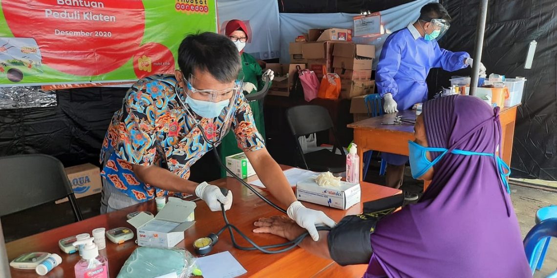Mobil Klinik Indosat Ooredoo Siaga Pantau Lokasi Bencana, Siap Salurkan Bantuan di Seluruh Indonesia
