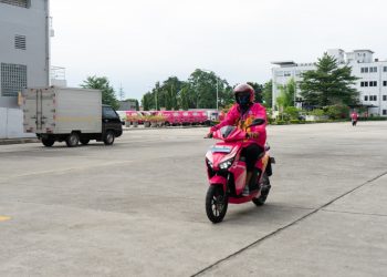 Anteraja Siapkan Operasional Menggunakan Motor Listrik