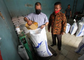 Kopti Kebayoran Lama Gelar Operasi pasar Kedelai