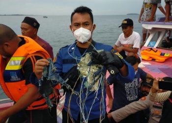 Kemenhub Kerahkan Tujuh Kapal Patroli KPLP Cari Pesawat Sriwijaya Air