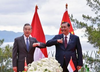 Menko Luhut Syaratkan China Perkuat SDM dan Teknologi Indonesia dalam Penawaran Investasi