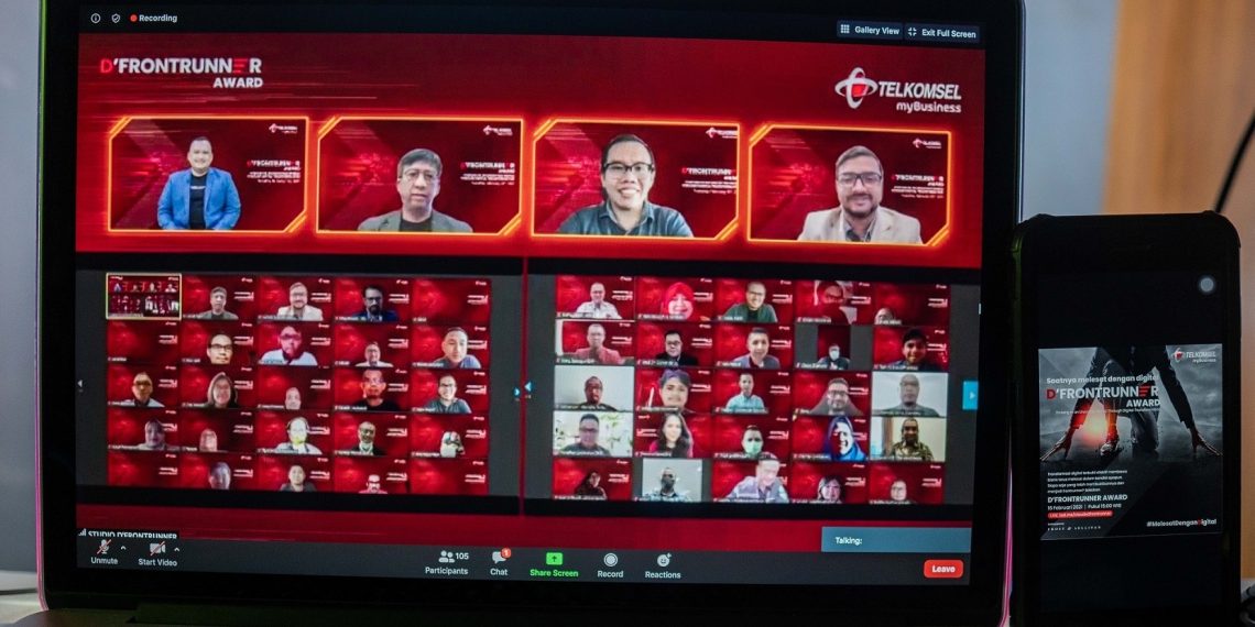 Telkomsel Umumkan 12 Perusahaan Pemenang Penghargaan D’Frontrunner Awards