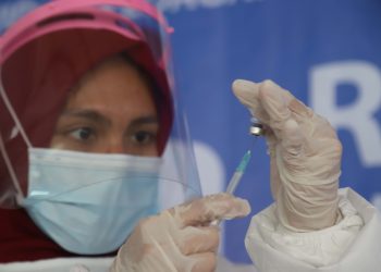 1.500 Pedagang Pasar Tanah Abang Disuntik Vaksin Covid-19