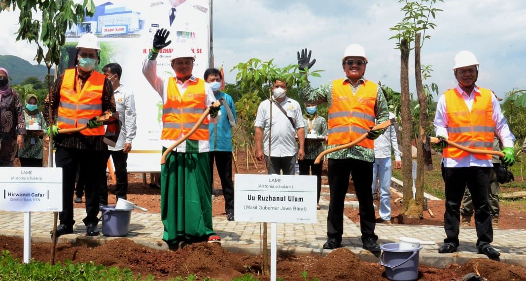 Dukung Pembangunan Hutan Kota