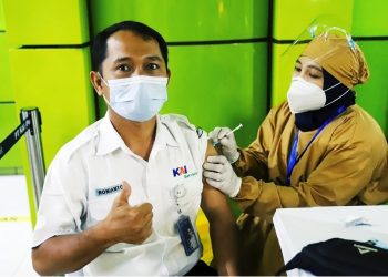 KAI Berikan Vaksinasi Kepada 1.000 Pekerja Transportasi Publik
