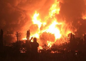 Kementerian BUMN dan Kepolisian Investigasi Penyebab Terbakarnya Kilang Minyak Balongan di Indramayu