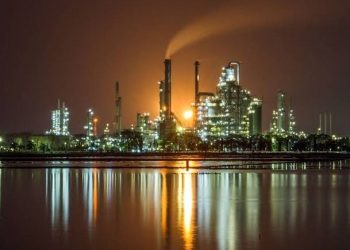 Kebakaran di Kilang Minyak Balongan, Dirut Pertamina Pastikan Pasokan BBM Aman, Masyarakat Tak Usah Cemas