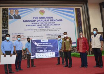 Klaster Danareksa-PPA Salurkan Bantuan Kemanusiaan untuk Korban Badai Siklon NTT