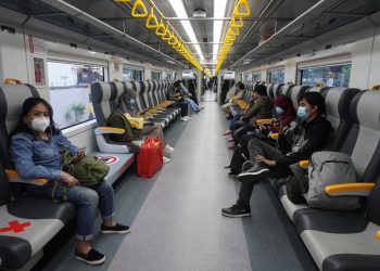 Hari Ini Railink Uji Coba KAI Bandara Premium