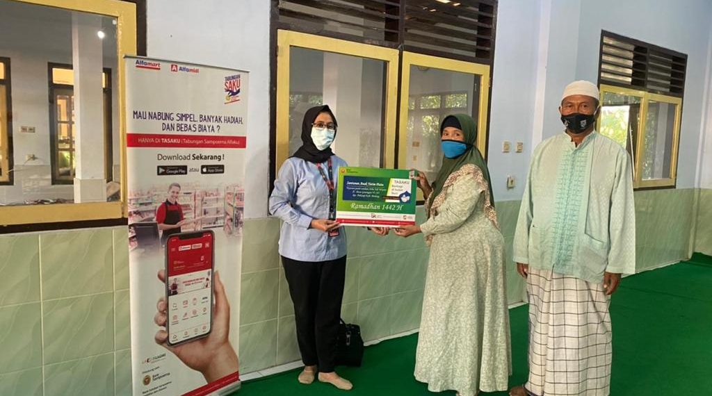 Fokus Pada Aktivitas Sosial, Bank Sampoerna Santuni 50 Anak Yatim