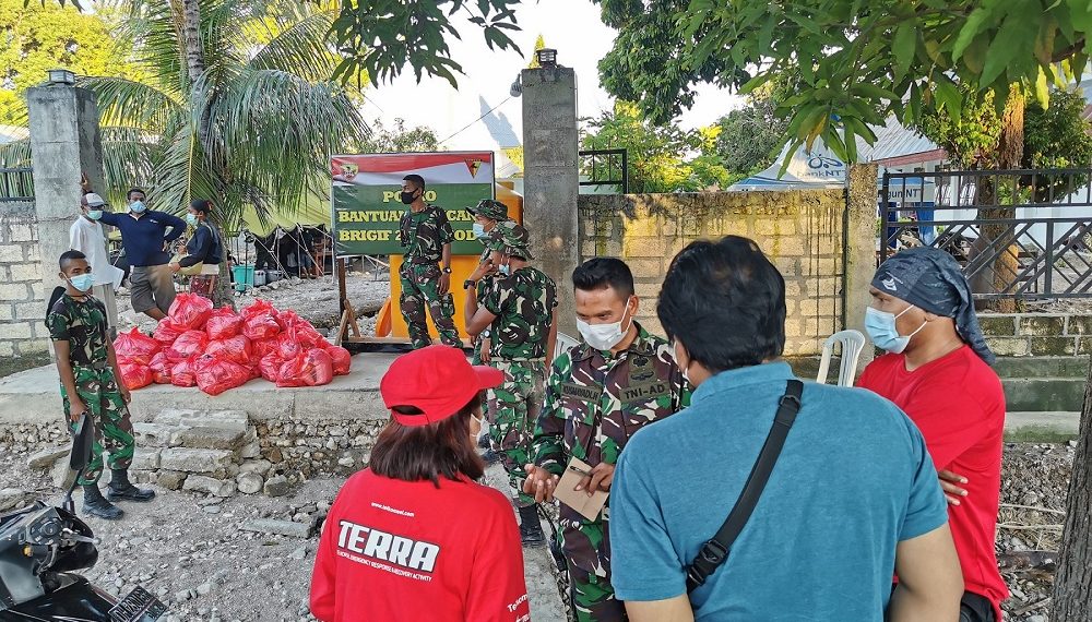 TERRA Telkomsel Hadir di Wilayah Bencana NTT, Fokus Pemulihan Layanan Telekomunikasi Hingga Salurkan Bantuan