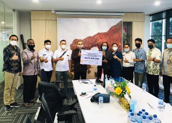 Mandiri Sekuritas Bantu Bangun NTT dengan Donasi Rp50 Juta