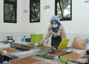 Cerita Inspiratif bagi Generasi Milenial dari Pria Paru Baya di Desa Maruyung Bandung