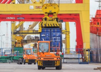 Triwulan I – 2021, Arus Peti Kemas Pelindo 1 Naik 10%